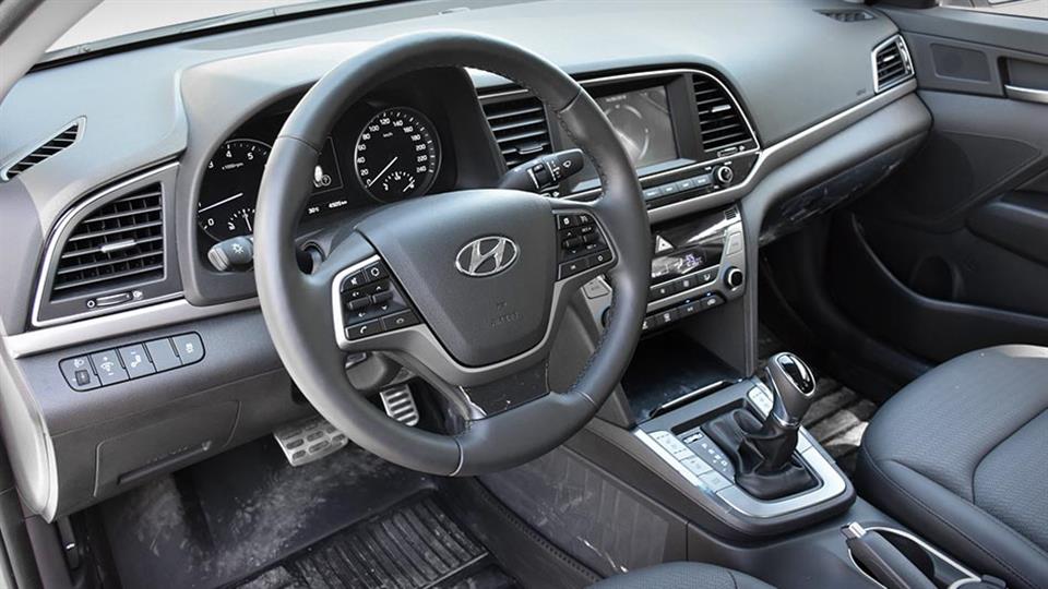 کابین هیوندای النترا 2018